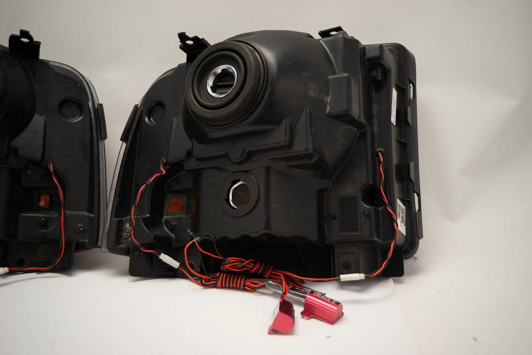 2005-2007 Ford F-250 Super Duty Headlights- ORACLE White LED SMD Halo Kit