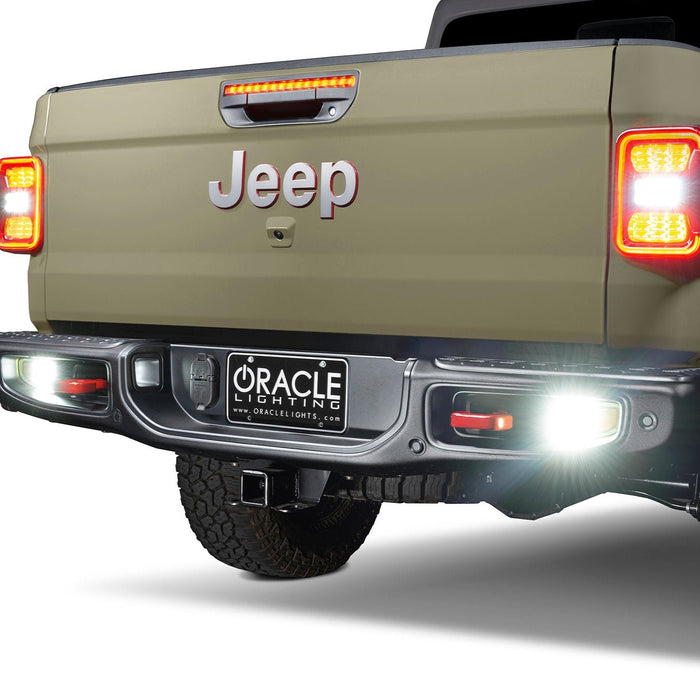 Jeep Gladiator JT with reverse lights on