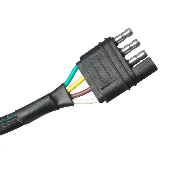 Plug-&-Play 4 pin connector.