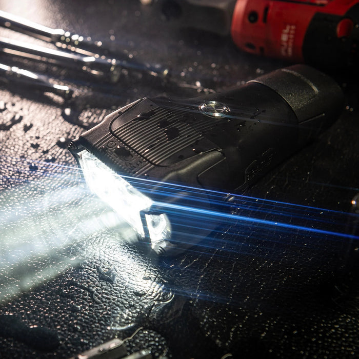 VEGA™ Series 2 LED Flashlight
