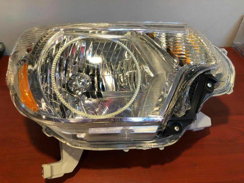 2012-2015 Toyota Tacoma Pre-Assembled Headlights with White LED Halos