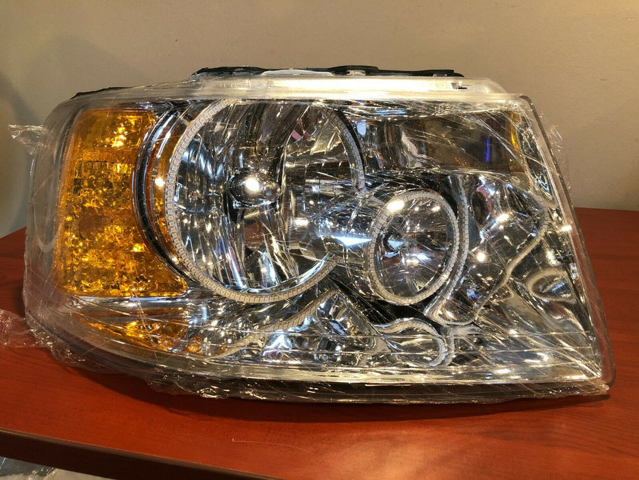 2003-2006 Ford Expedition Headlights with Green LED Halos - Clearance