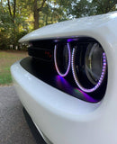 Close-up on white challenger with purple halos
